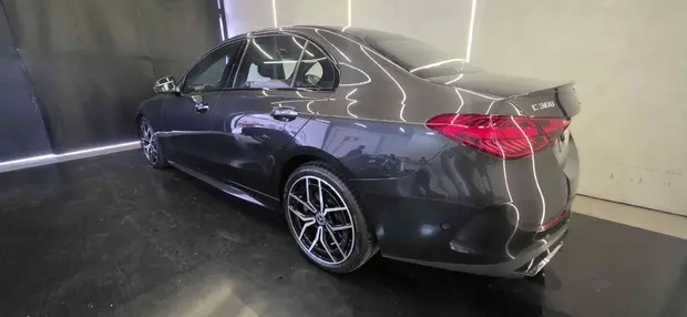 Mercedes Benz C 300 2.0 EQ BOOST HÍBRIDO AMG LINE 9G-TRONIC