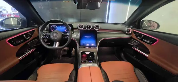Mercedes Benz C 300 2.0 EQ BOOST HÍBRIDO AMG LINE 9G-TRONIC