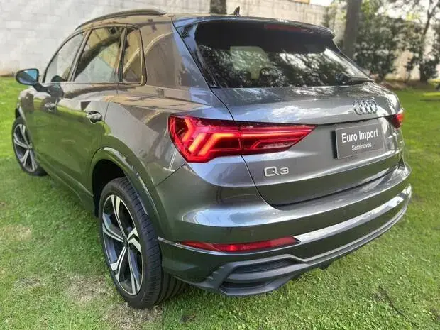 Audi Q3 Performance 2.0 TFSI Tiptr. Quattro