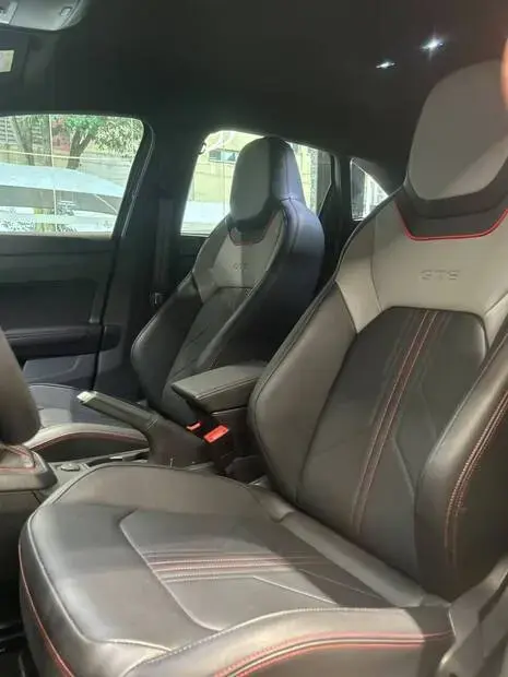 Volkswagen Nivus GTS 250 TSI