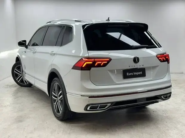 Volkswagen Tiguan Allspace R-Line 2.0 TSi