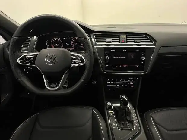 Volkswagen Tiguan Allspace R-Line 2.0 TSi