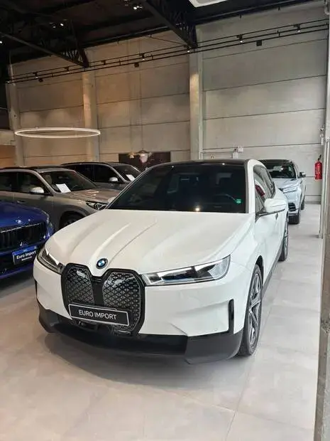 Bmw iX xDrive40 (Aut.) (Elétrico)