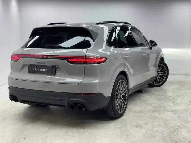 Porsche Cayenne 3.0 V6 462cv (Híbrido)