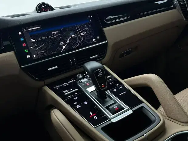 Porsche Cayenne 3.0 V6 462cv (Híbrido)