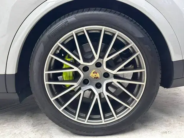 Porsche Cayenne 3.0 V6 462cv (Híbrido)