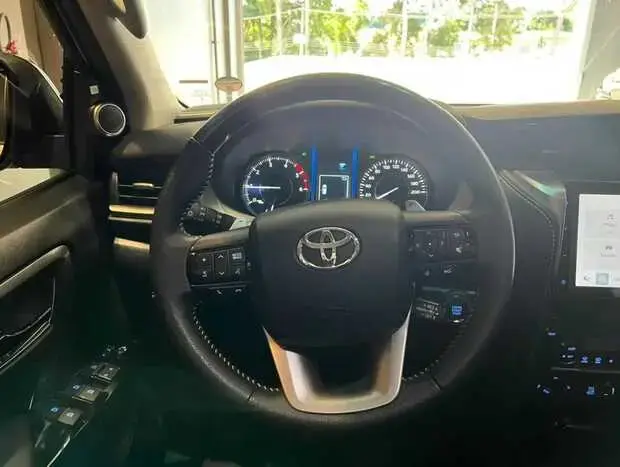 Toyota SW4 SRX Platinum 2.8 Turbodiesel 4x4 (Aut.) (7 Lugares)
