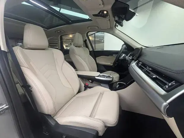 Bmw X1 sDrive20i X Line 2.0 Turbo (Aut.)