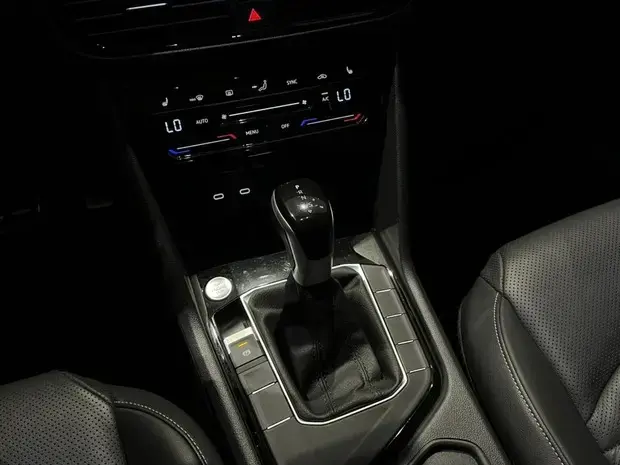 Volkswagen Taos Highline 1.4 TSI