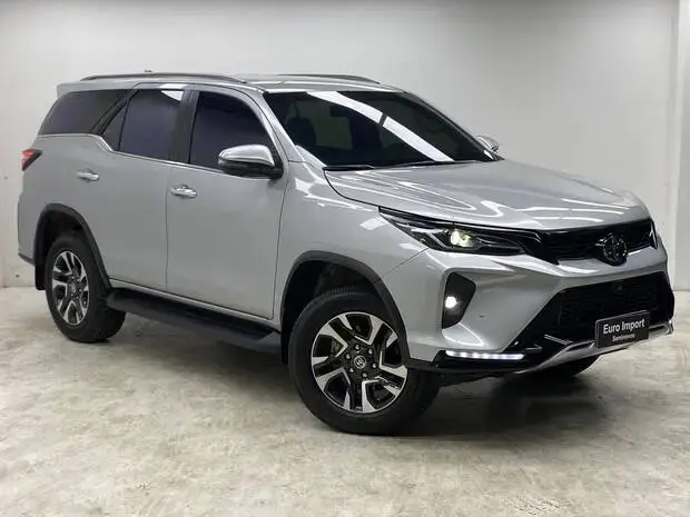 Toyota SW4 SRX Platinum 2.8 Turbodiesel 4x4 (Aut.) (5 Lugares)