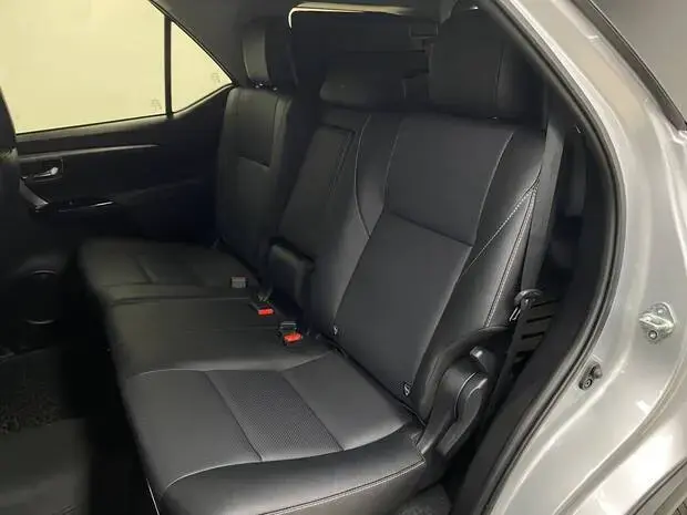 Toyota SW4 SRX Platinum 2.8 Turbodiesel 4x4 (Aut.) (5 Lugares)