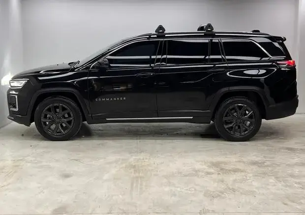 Jeep Commander Longitude 1.3 T270