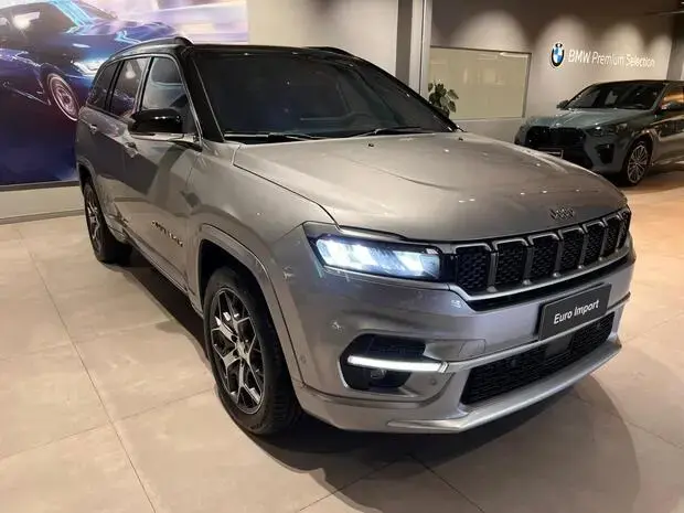 Jeep Commander Overland 1.3 T270