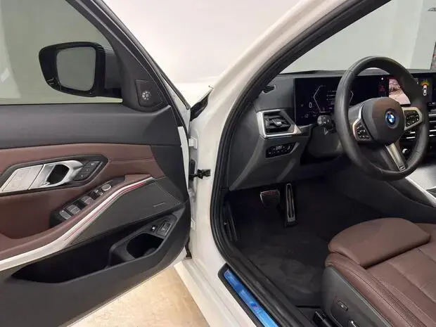 Bmw 330e M Sport 2.0 Turbo (Aut.) (Híb.)