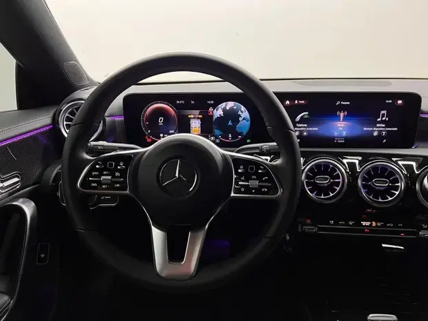 Mercedes Benz CLA 250 2.0 CGI Gasolina 4MATIC (Aut)