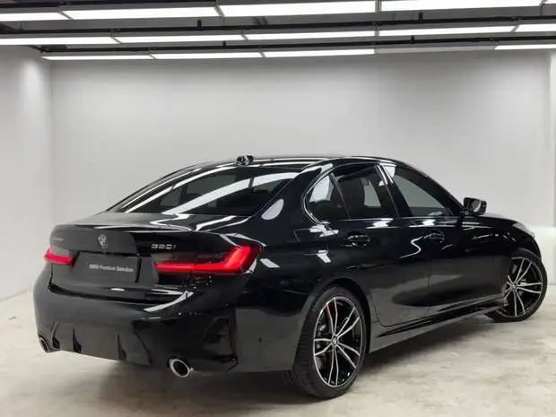 Bmw 320i M Sport 2.0 Turbo (Aut.)