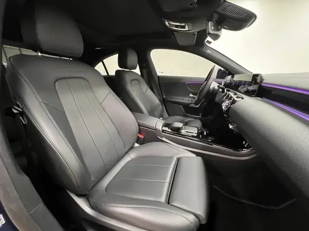 Mercedes Benz CLA 250 2.0 CGI Gasolina 4MATIC (Aut)