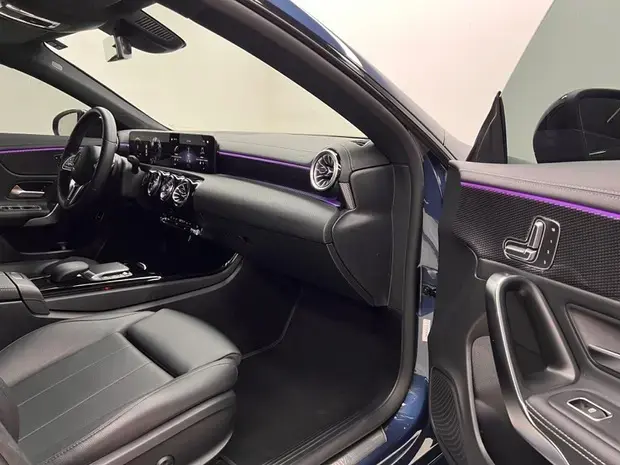 Mercedes Benz CLA 250 2.0 CGI Gasolina 4MATIC (Aut)