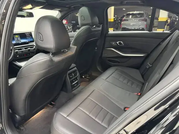 Bmw 320i M Sport 2.0 Turbo (Aut.)