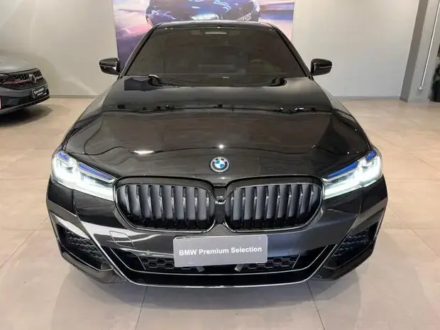 Bmw 530e M Sport 2.0 Turbo Híbrido Dark Edition (Aut)