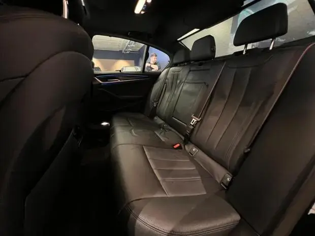 Bmw 530e M Sport 2.0 Turbo Híbrido Dark Edition (Aut)
