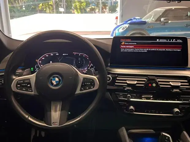Bmw 530e M Sport 2.0 Turbo Híbrido Dark Edition (Aut)