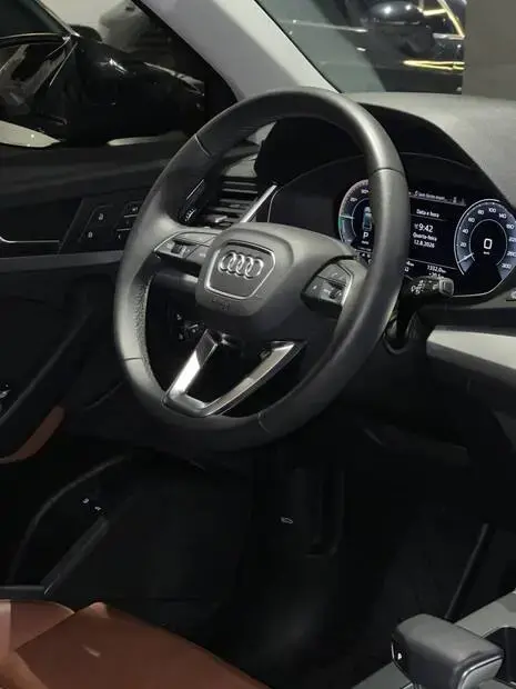 Audi Q5 Performance 2.0 TFSIe S.Tr. Qt (Hib.)