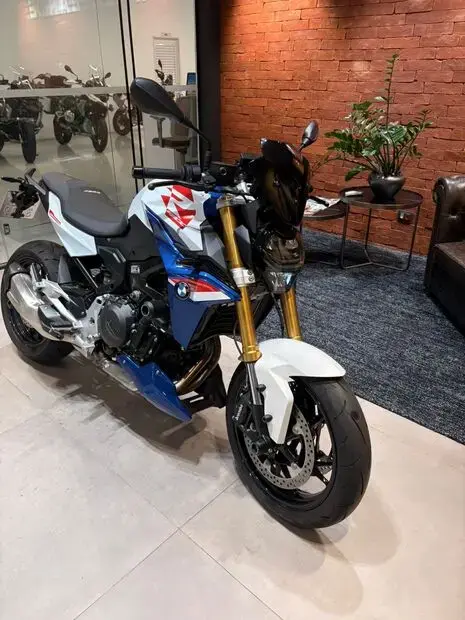 Bmw F 900 R Sport Plus