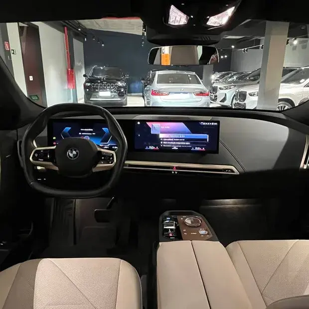 Bmw iX xDrive40 (Aut.) (Elétrico)