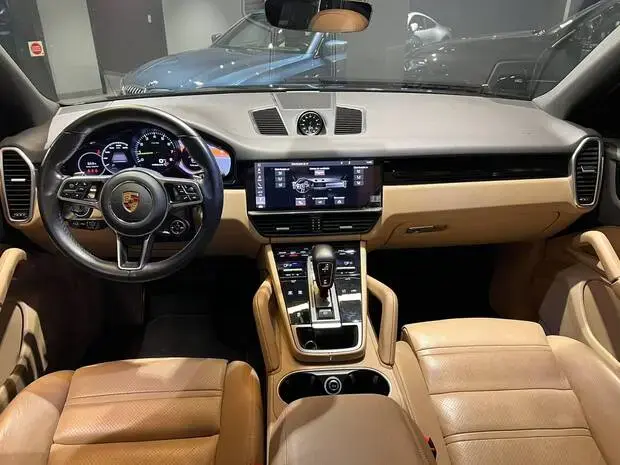 Porsche Cayenne 3.0 V6 462cv (Híbrido)