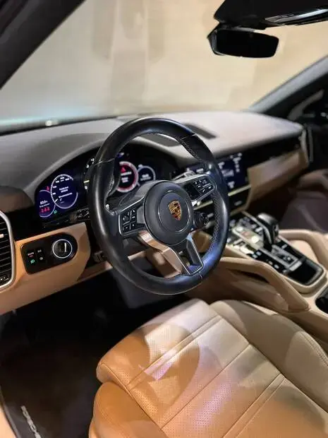 Porsche Cayenne 3.0 V6 462cv (Híbrido)