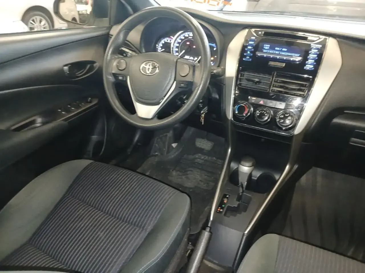 galeria Yaris