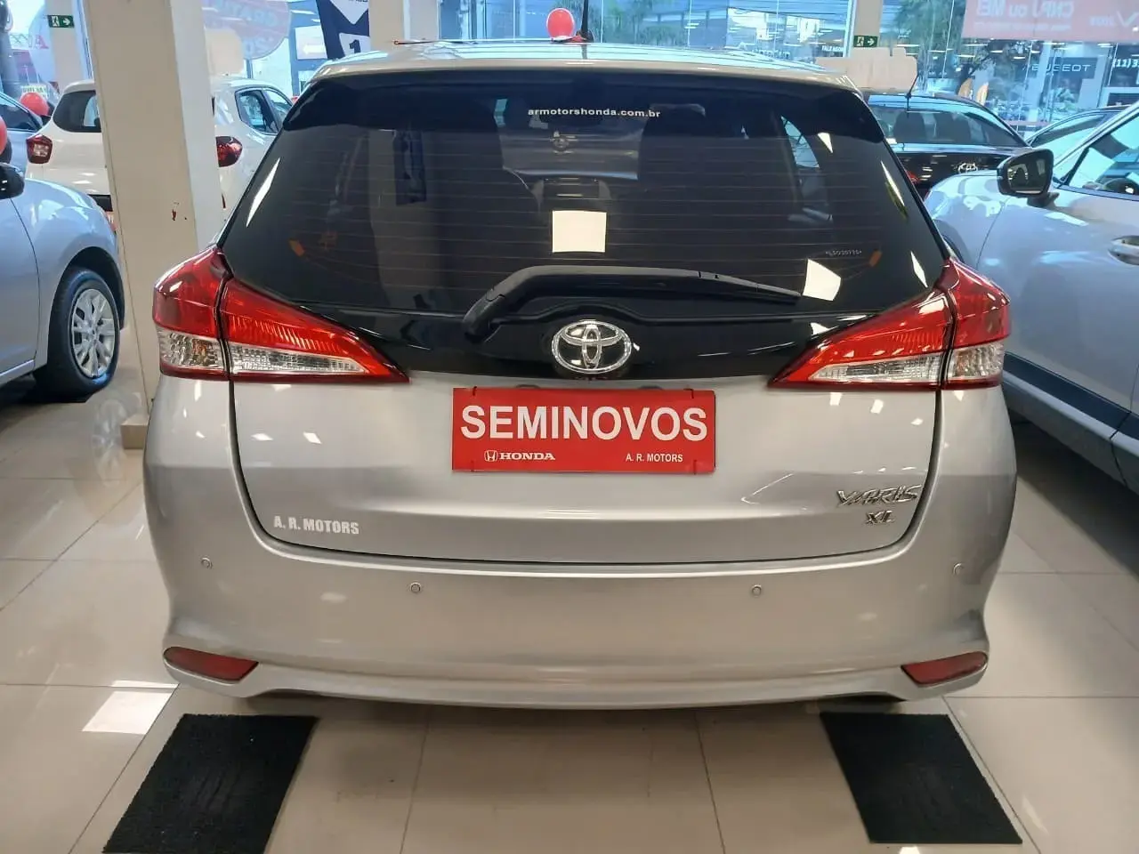 galeria Yaris