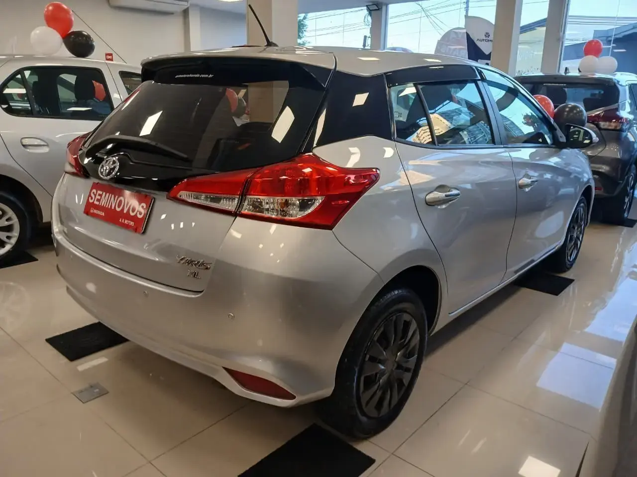 galeria Yaris