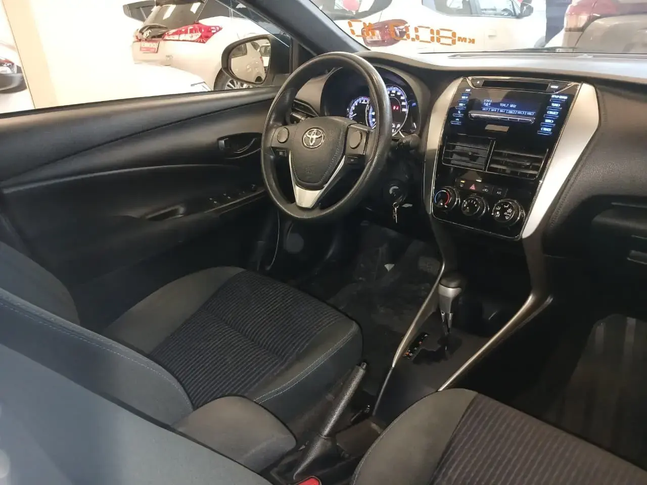 galeria Yaris