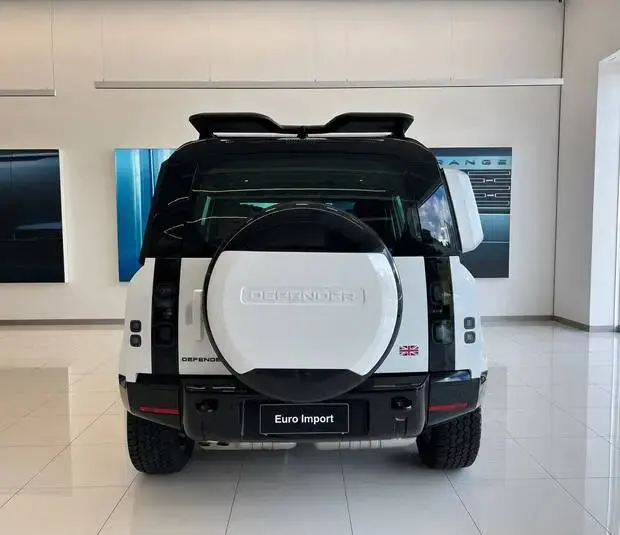Land Rover Defender 110 X-Dynamic HSE XD D350 Diesel Automática (Híbrido)