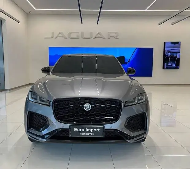 Jaguar F-Pace 2.0 R-Dynamic SE 404cv (Híbrido)