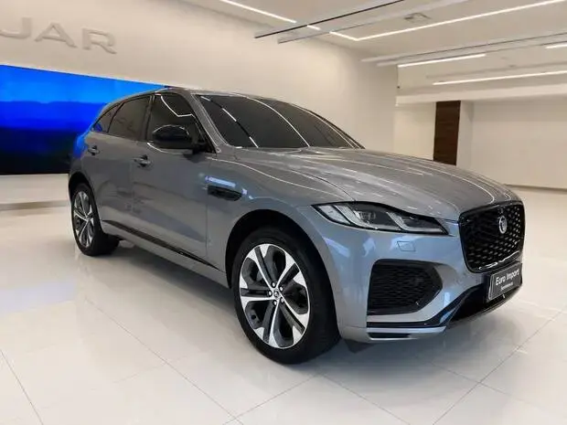 Jaguar F-Pace 2.0 R-Dynamic SE 404cv (Híbrido)