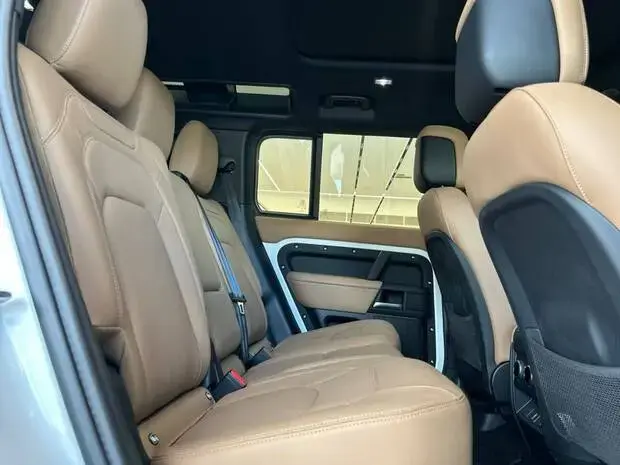 Land Rover Defender 110 X-Dynamic HSE XD D350 Diesel Automática (Híbrido)