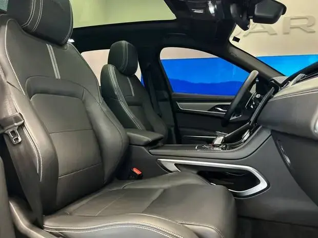 Jaguar F-Pace 2.0 R-Dynamic SE 404cv (Híbrido)