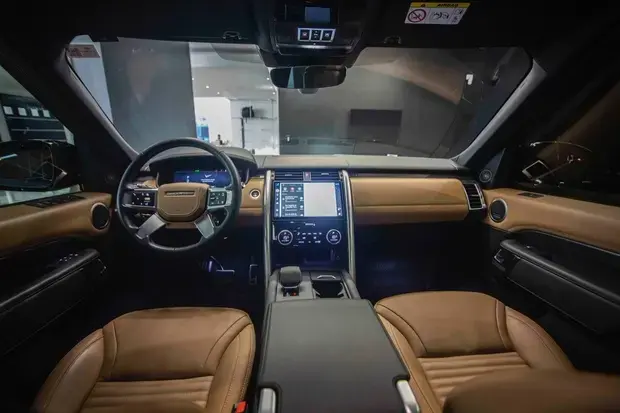 Land Rover Discovery Metropolitan Edition 3.0