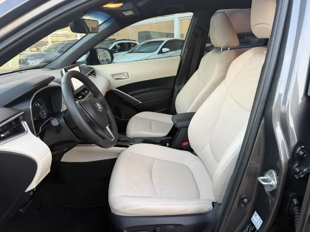 galeria Corolla Cross
