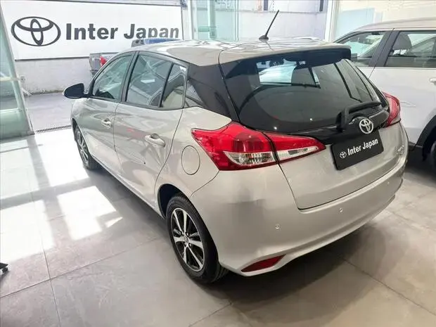 Toyota YARIS 1.5 16V FLEX XS CONNECT MULTIDRIVE