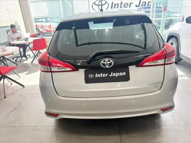 Toyota YARIS 1.5 16V FLEX XS CONNECT MULTIDRIVE