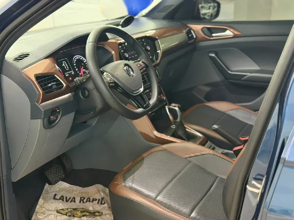 galeria T-CROSS