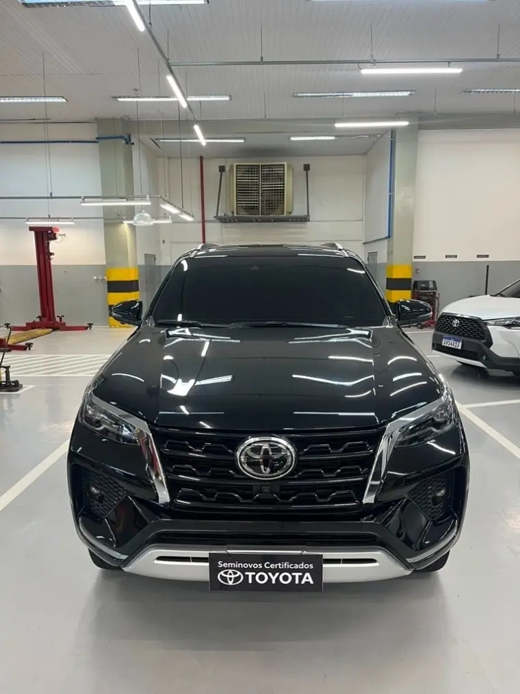 galeria HILUX SW4
