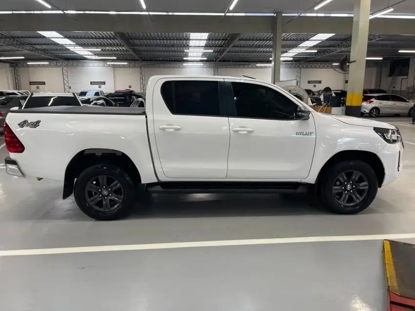 galeria HILUX