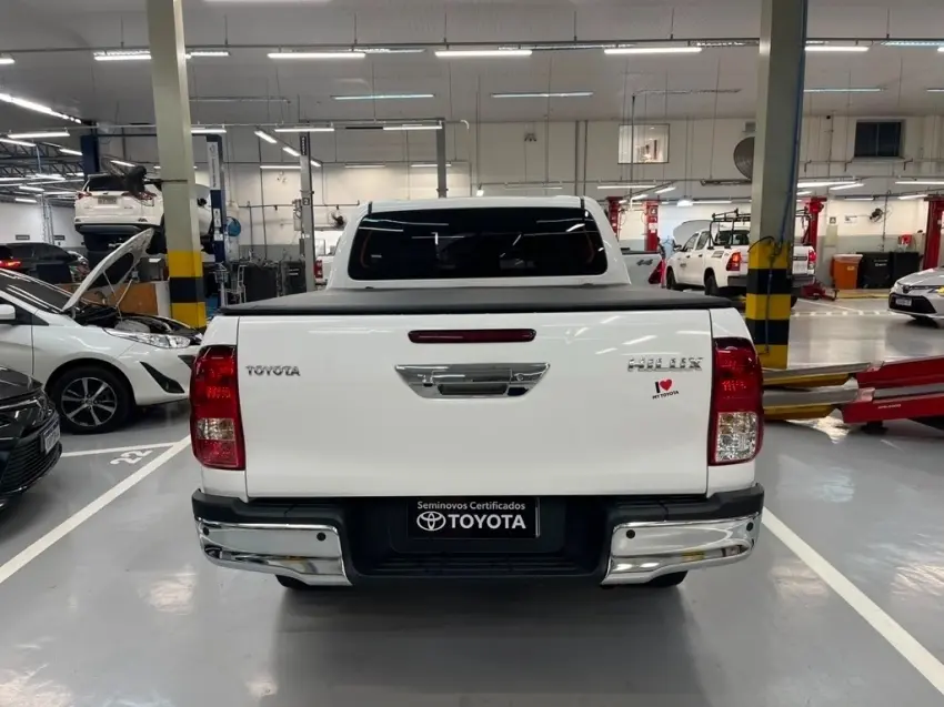 galeria HILUX
