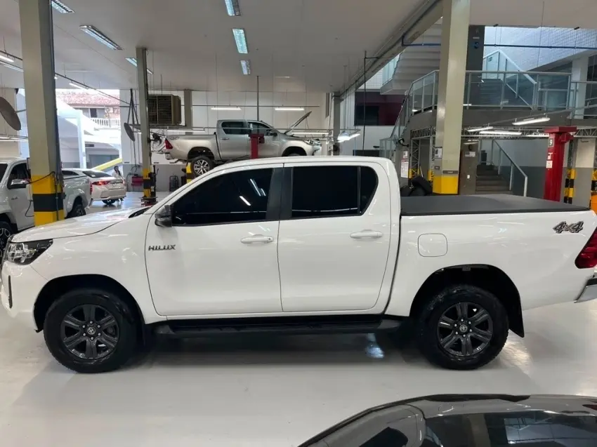 galeria HILUX