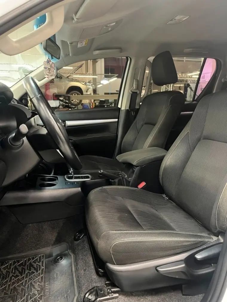 galeria HILUX